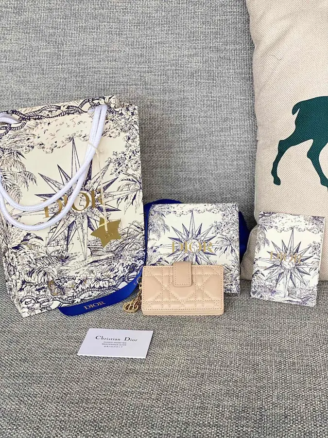 ディオール（DIOR） カードホルダー スリム レディース｜新品 58DE0DEE