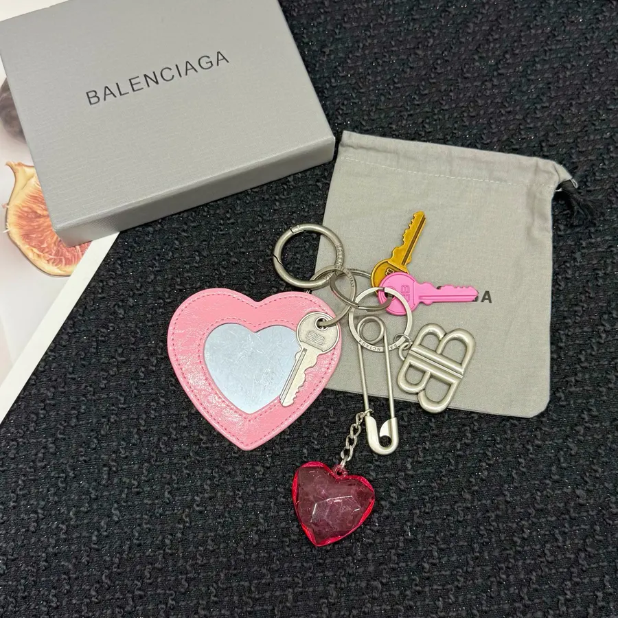 BALENCIAGA バレンシアガ（BALENCIAGA） メタル キーリング レディース｜新品 58F0C7A4
