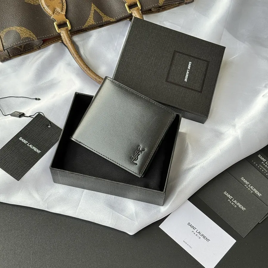 サンローラン（SAINT LAURENT） ミニ財布 レザー メンズ｜新品 5BA42A11