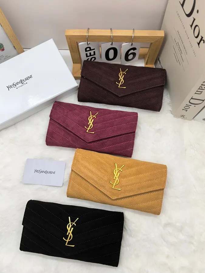 サンローラン（SAINT LAURENT） レザー ロングウォレット レディース｜新品 5BAD43F3