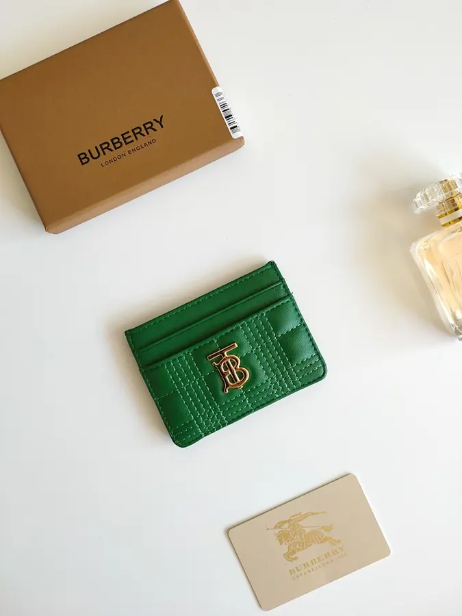 バーバリー(BURBERRY) カードケース 新品 男女兼用 スリム|5BFC84FBの商品画像