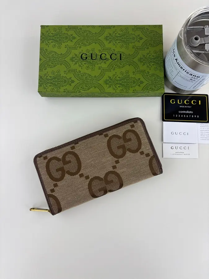 グッチ(GUCCI) ロングウォレット 収納しやすい レディース|新品 5D8613F9の商品画像