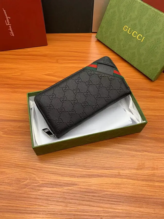 グッチ（GUCCI） 財布 新品 メンズ デイリー向け｜5DB4EC3D