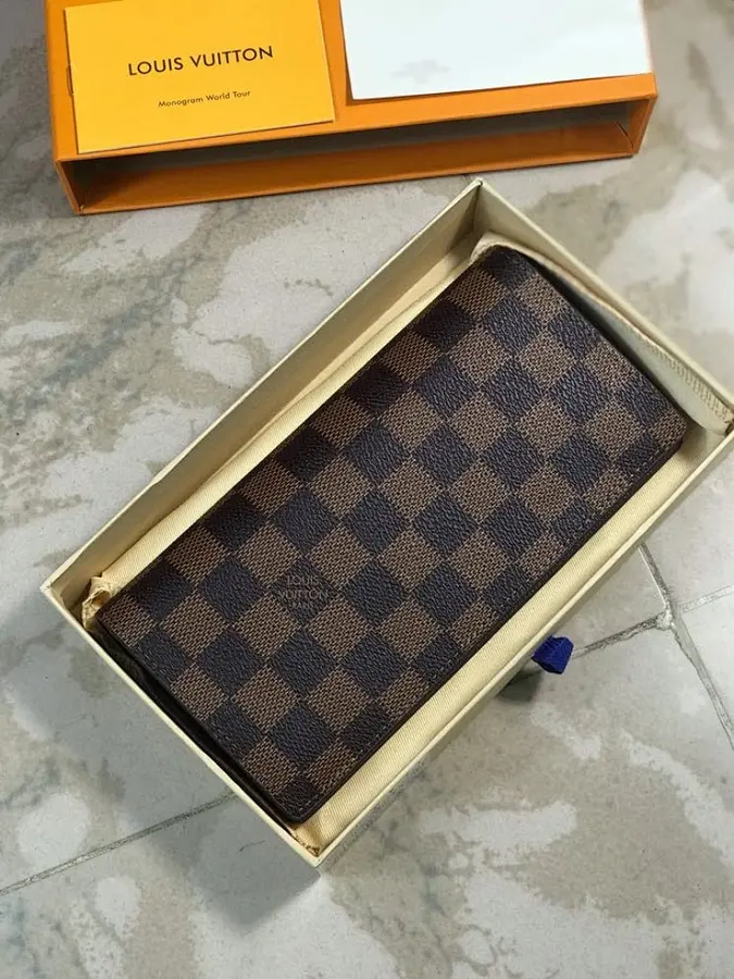 ルイ・ヴィトン(LOUIS VUITTON) ウォレット デイリー向け メンズ|新品 63AE418Eの商品画像