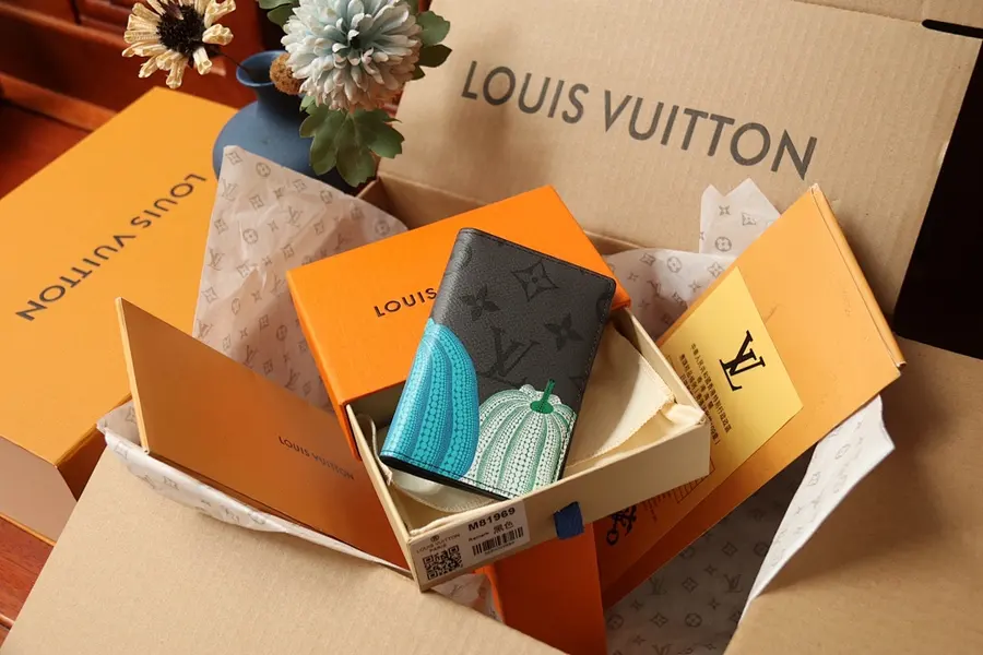 ルイ・ヴィトン（LOUIS VUITTON） ミニ財布 新品 レディース コンパクト｜63DD0AF4