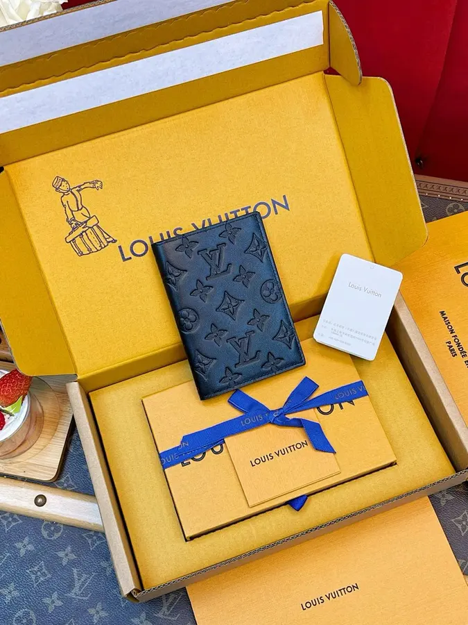 ルイ・ヴィトン（LOUIS VUITTON） コンパクト財布 新品 メンズ コンパクト｜65B4109F