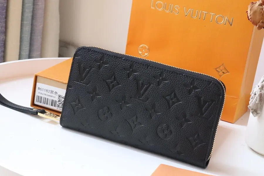 ルイ・ヴィトン（LOUIS VUITTON） メンズ ロングウォレット ロングタイプ｜新品 671DD373の商品画像