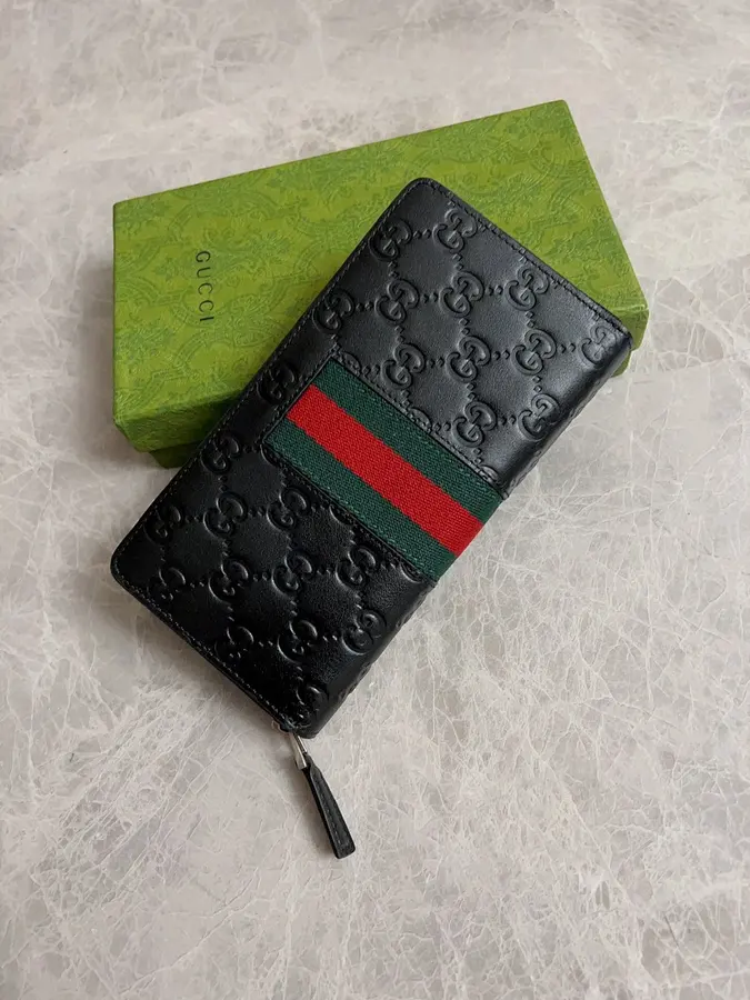 グッチ（GUCCI） メンズ 長財布 収納しやすい｜新品 6789D310