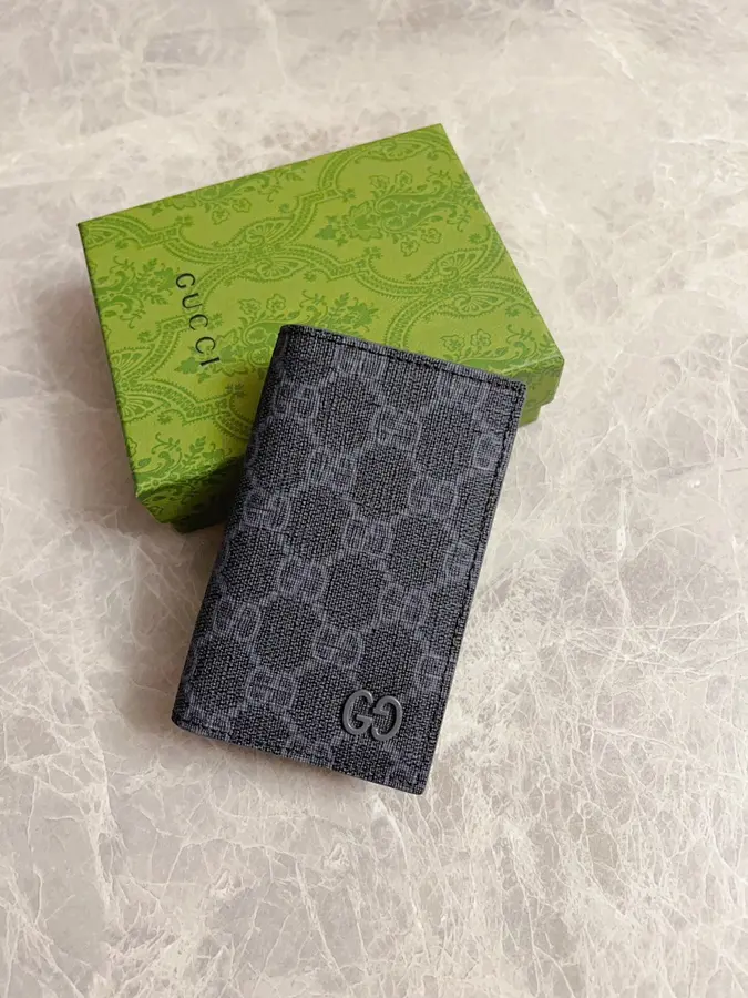 グッチ(GUCCI) レザー カードホルダー メンズ|新品 69BE7477の商品画像