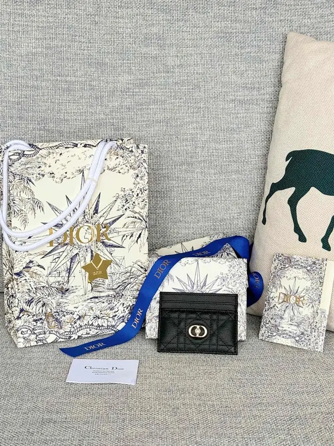 ディオール（DIOR） カードホルダー 新品 男女兼用 レザー｜6AF30370