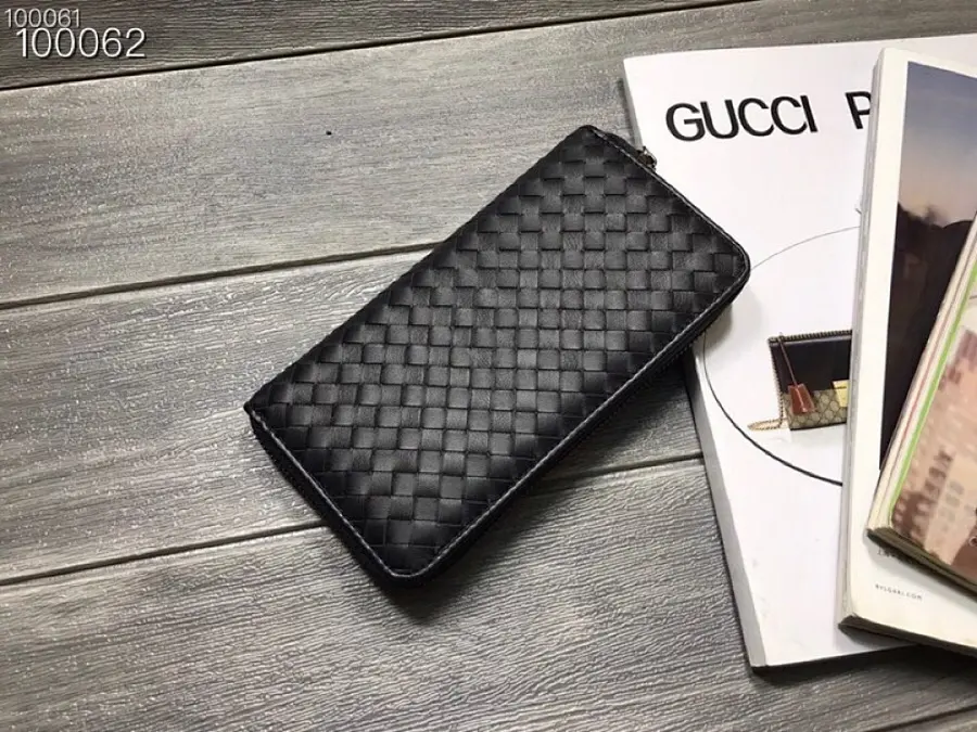 ボッテガ・ヴェネタ（BOTTEGA VENETA） ロングタイプ 長財布 メンズ｜新品 6BE8D1A7