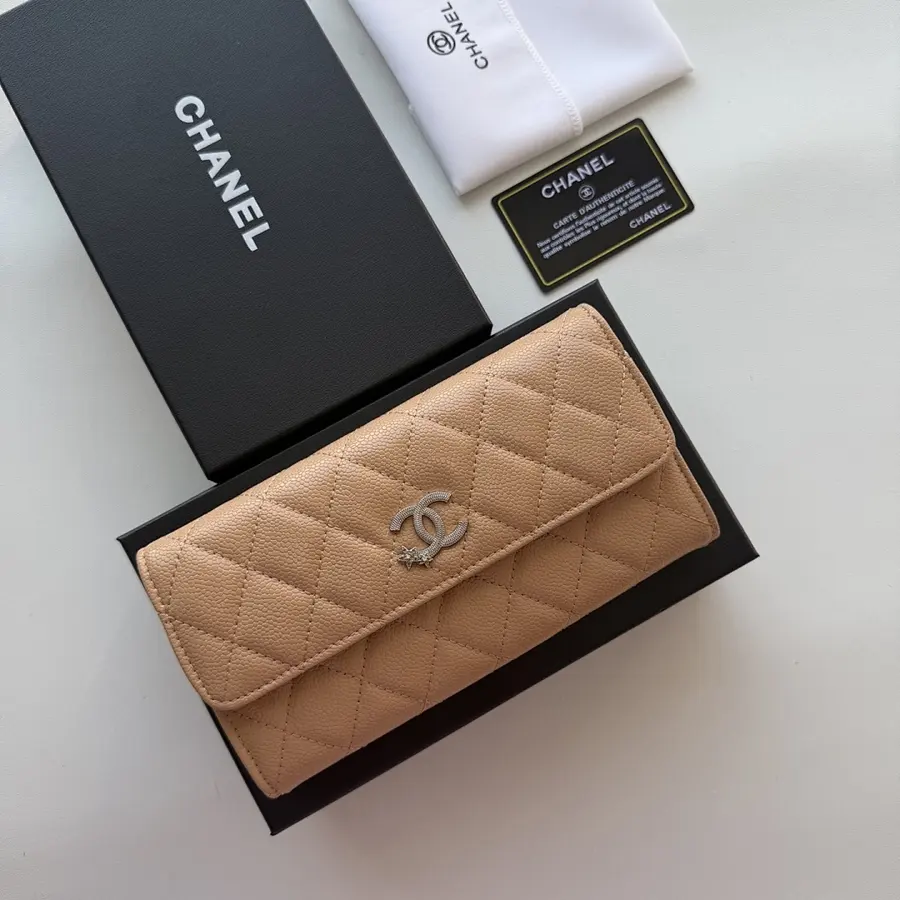 シャネル（CHANEL） 長財布 ロングタイプ レディース｜新品 6D78BA80
