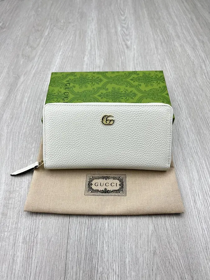 グッチ（GUCCI） 長財布 新品 レディース 収納しやすい｜6EA5E333