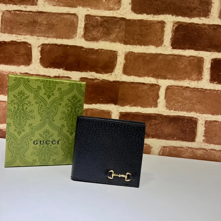 グッチ（GUCCI） メンズ コンパクト財布 レザー｜新品 6EC03E4Aの商品画像