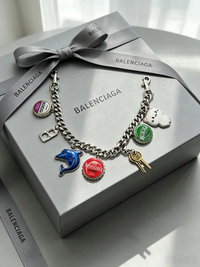 BALENCIAGA バレンシアガ（BALENCIAGA） キーホルダー バッグアクセサリー レディース｜新品 71074166