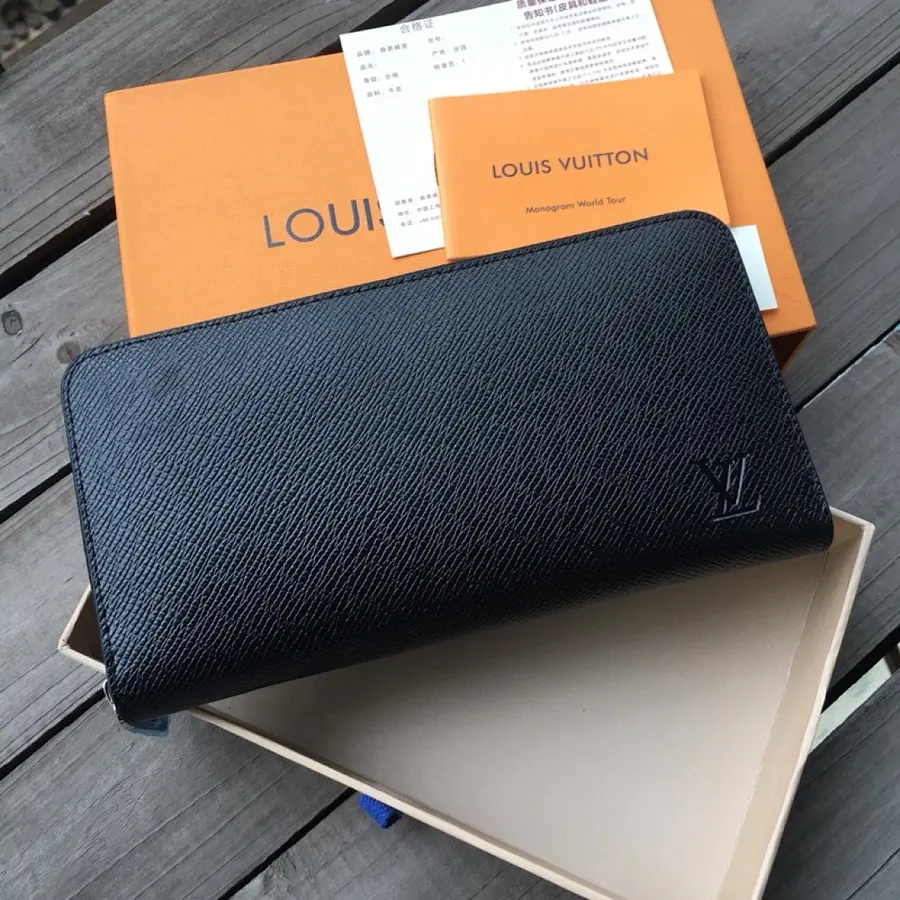 ルイ・ヴィトン（LOUIS VUITTON） デイリー向け ウォレット メンズ｜新品 72073311の商品画像