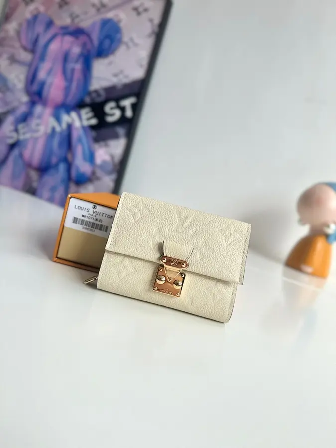 ルイ・ヴィトン（LOUIS VUITTON） レディース ミニ財布 持ち歩きやすい｜新品 7280BEF3