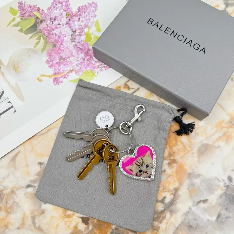 BALENCIAGA バレンシアガ（BALENCIAGA） キーリング 新品 レディース バッグアクセサリー｜73D625FF