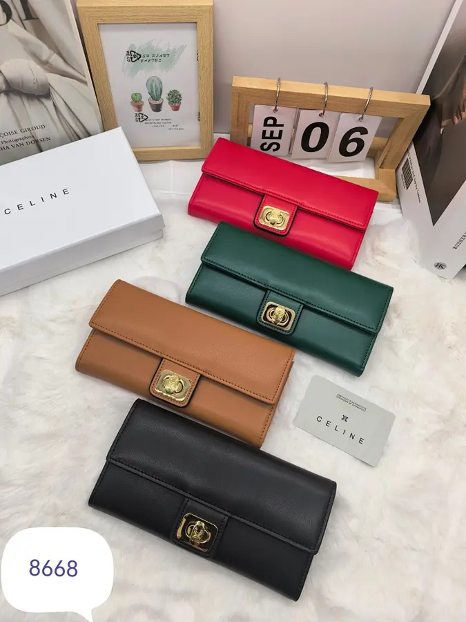CELINE セリーヌ（CELINE） レザー 長財布 レディース｜新品 740649E8