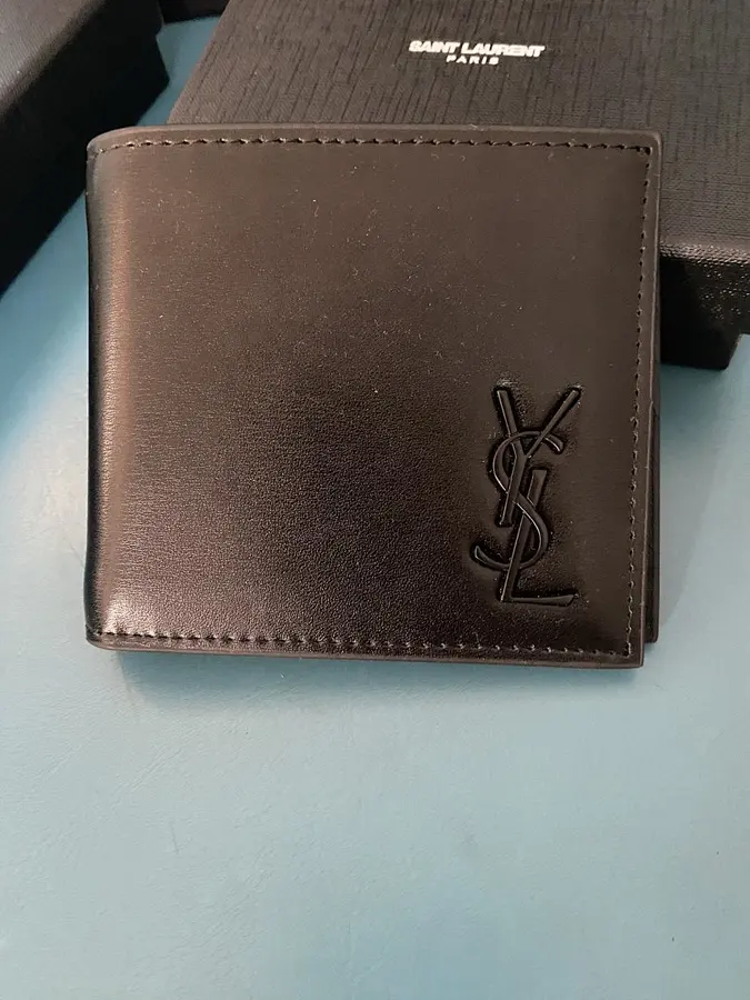 サンローラン（SAINT LAURENT） ミニ財布 新品 メンズ レザー｜745AF430