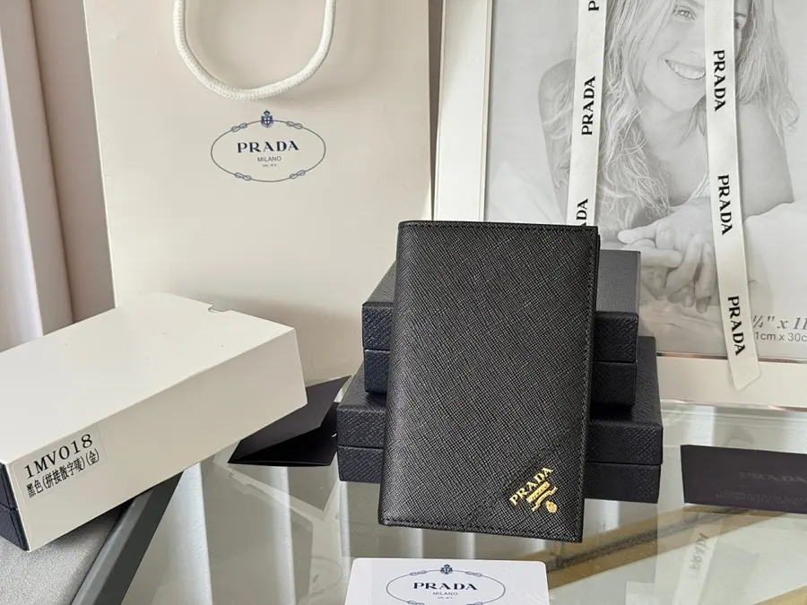 PRADA プラダ（PRADA） スリム カードケース 男女兼用｜新品 74C130CE