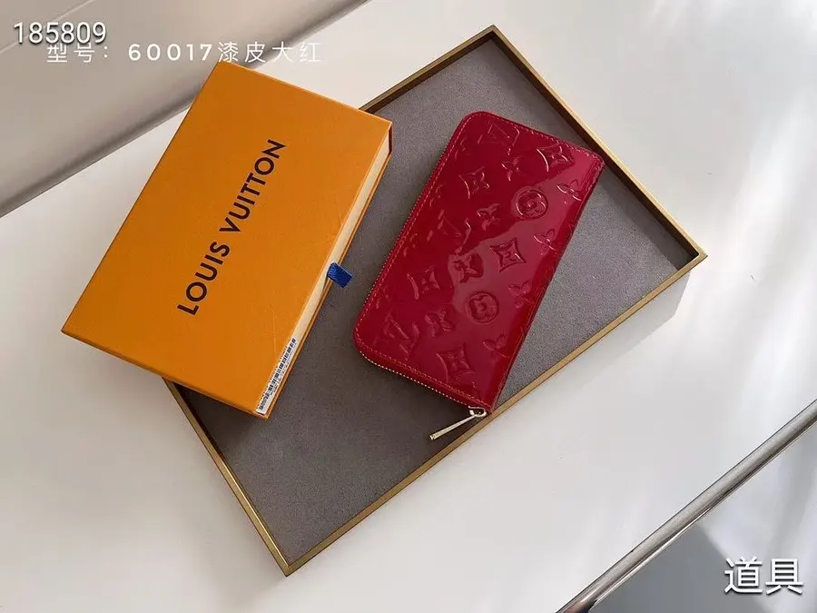 ルイ・ヴィトン（LOUIS VUITTON） ロングウォレット レザー レディース｜新品 7516D5B2