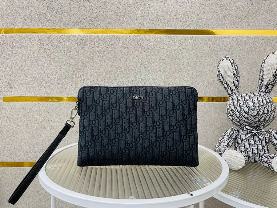 ディオール（DIOR） メンズ クラッチバッグ レザー｜新品 75CC4762