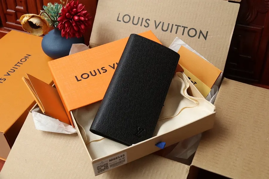 ルイ・ヴィトン（LOUIS VUITTON） メンズ ロングウォレット 収納しやすい｜新品 76D3BEE3