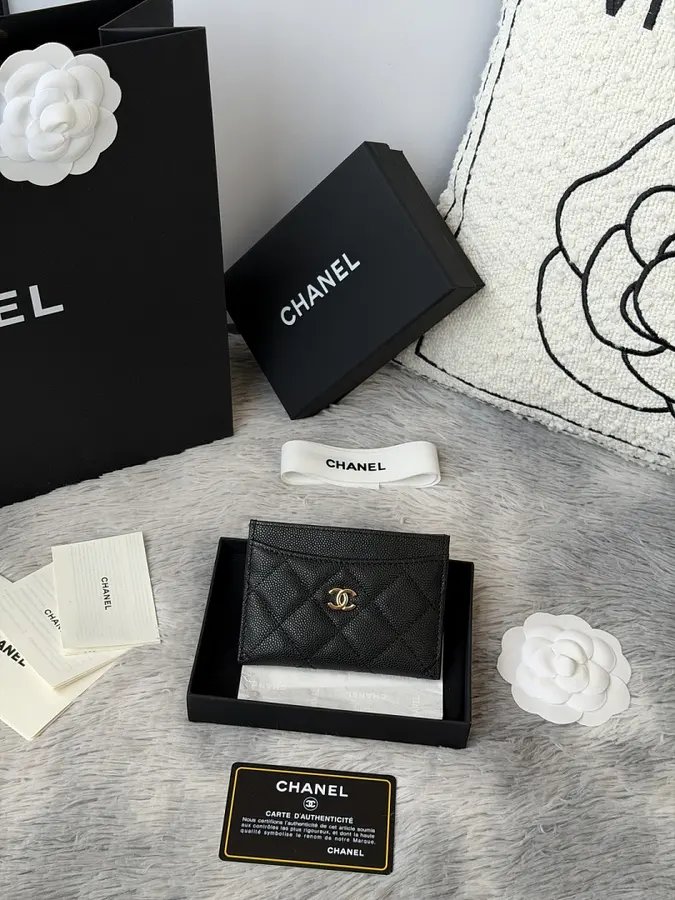 CHANEL シャネル(CHANEL) カードホルダー レザー レディース|新品 77556D0C