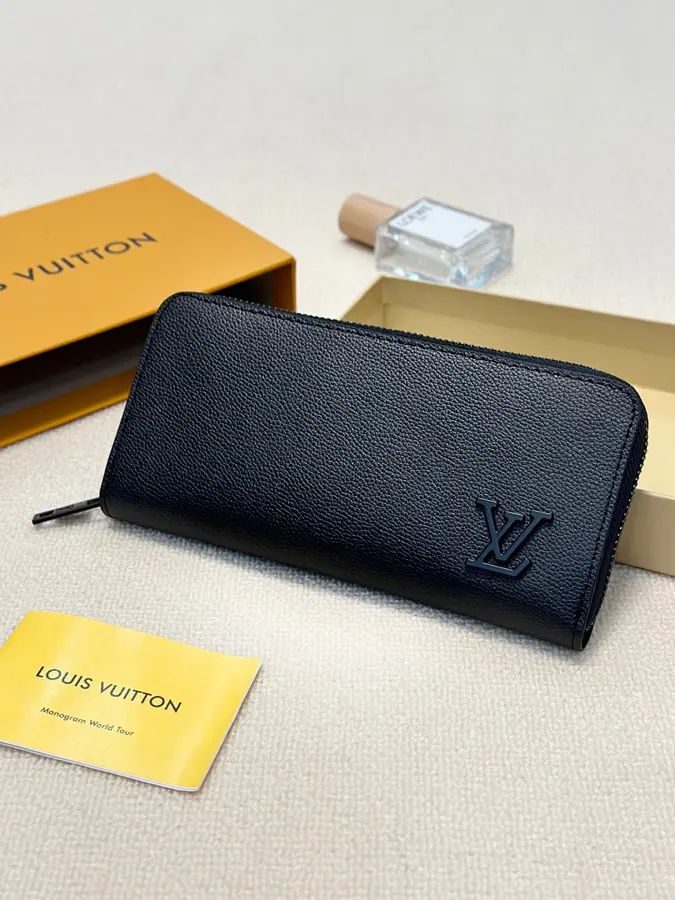 ルイ・ヴィトン（LOUIS VUITTON） レディース ロングウォレット 収納しやすい｜新品 77575268
