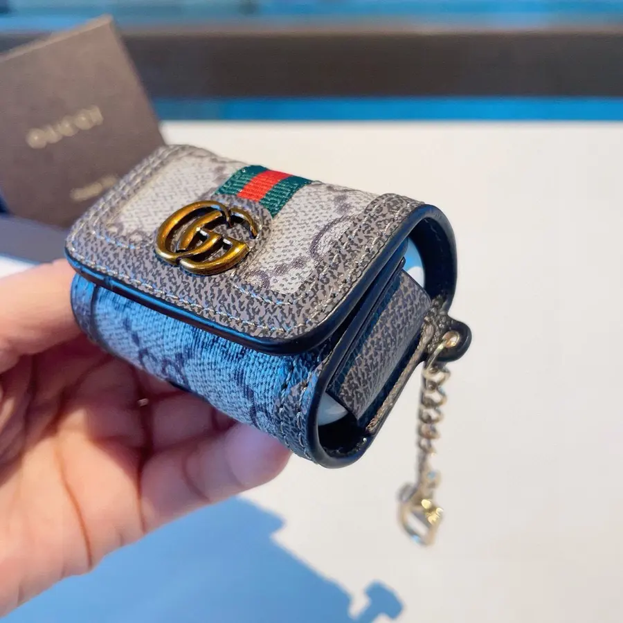グッチ(GUCCI) 男女兼用 キーホルダー メタル|新品 79C2037Bの商品画像