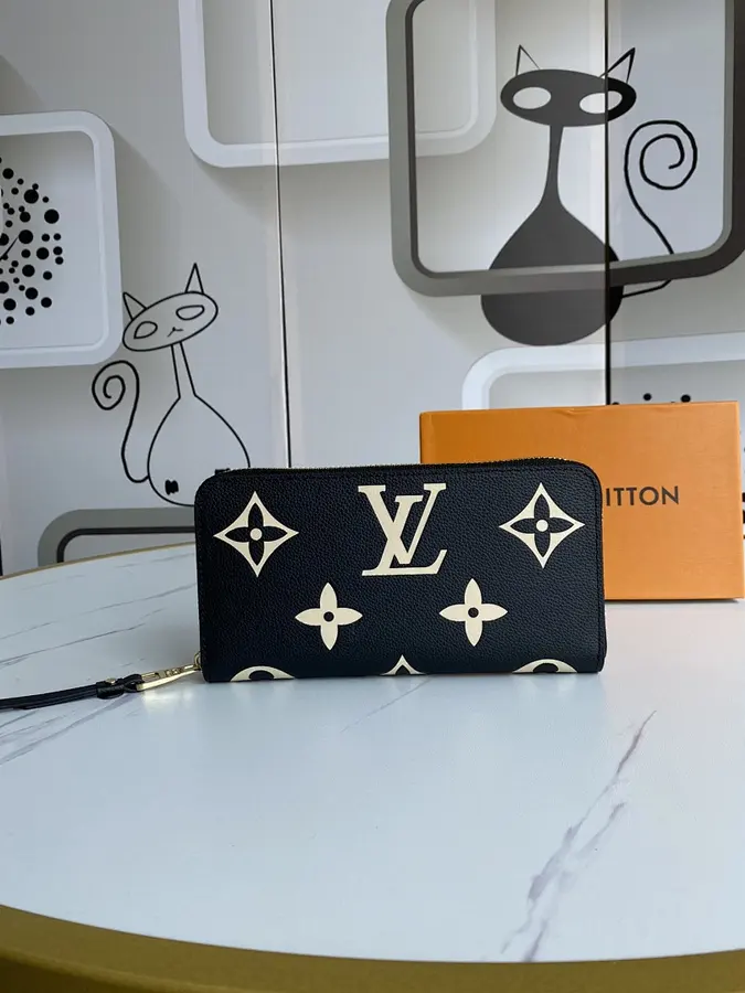 ルイ・ヴィトン（LOUIS VUITTON） ウォレット レザー レディース｜新品 79F5645C