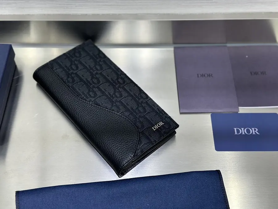 ディオール（DIOR） ロングウォレット 収納しやすい メンズ｜新品 7BBCF142
