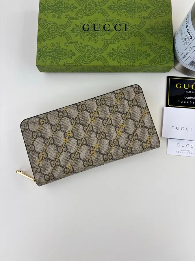 グッチ（GUCCI） ロングウォレット レザー レディース｜新品 7C9B3EF0