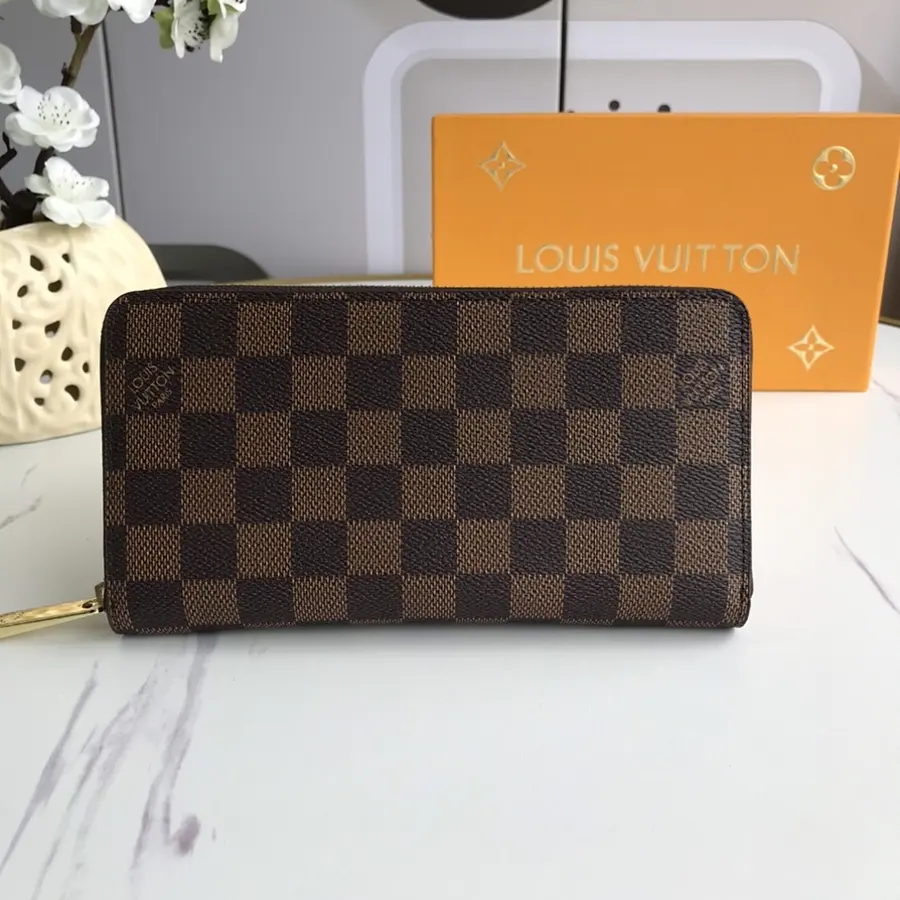 ルイ・ヴィトン(LOUIS VUITTON) レザー 財布 レディース|新品 7DD911ECの商品画像