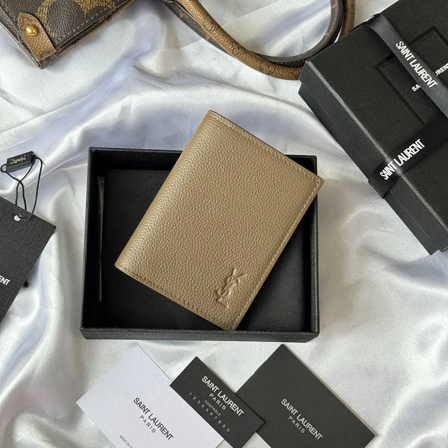 サンローラン（SAINT LAURENT） ミニ財布 新品 メンズ コンパクト｜80970A56