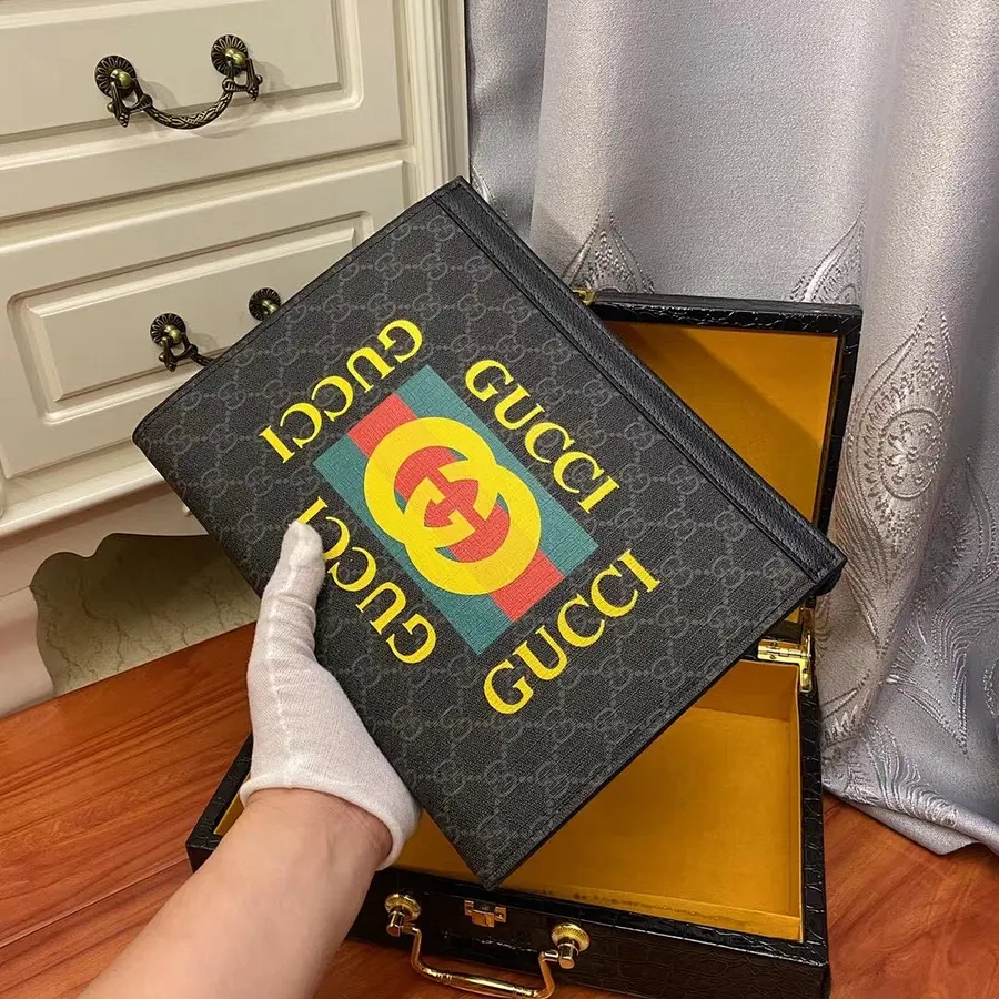グッチ(GUCCI) クラッチバッグ 新品 メンズ 手持ちタイプ|8146E8BBの商品画像