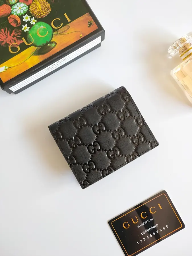 グッチ（GUCCI） メンズ 財布 レザー｜新品 835EFFFF
