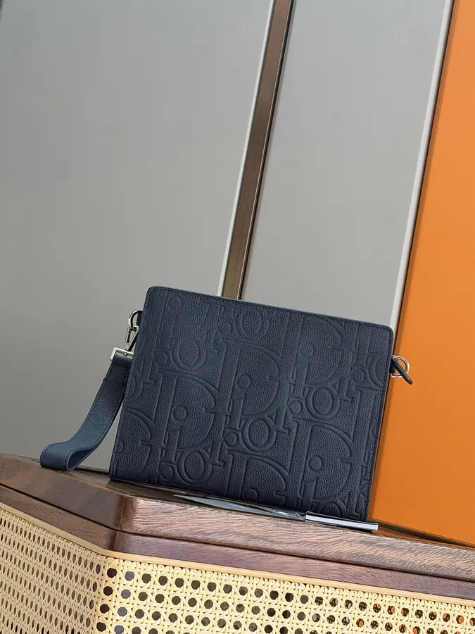 ディオール（DIOR） メンズ クラッチバッグ レザー｜新品 85A6D077