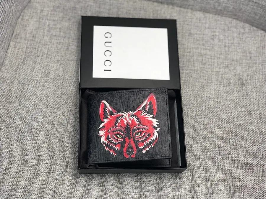 グッチ（GUCCI） コンパクト財布 持ち歩きやすい メンズ｜新品 86E9915A