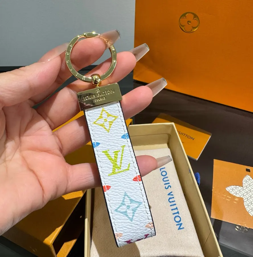 ルイ・ヴィトン（LOUIS VUITTON） キーケース モノグラム 男女兼用｜新品 87B268BE