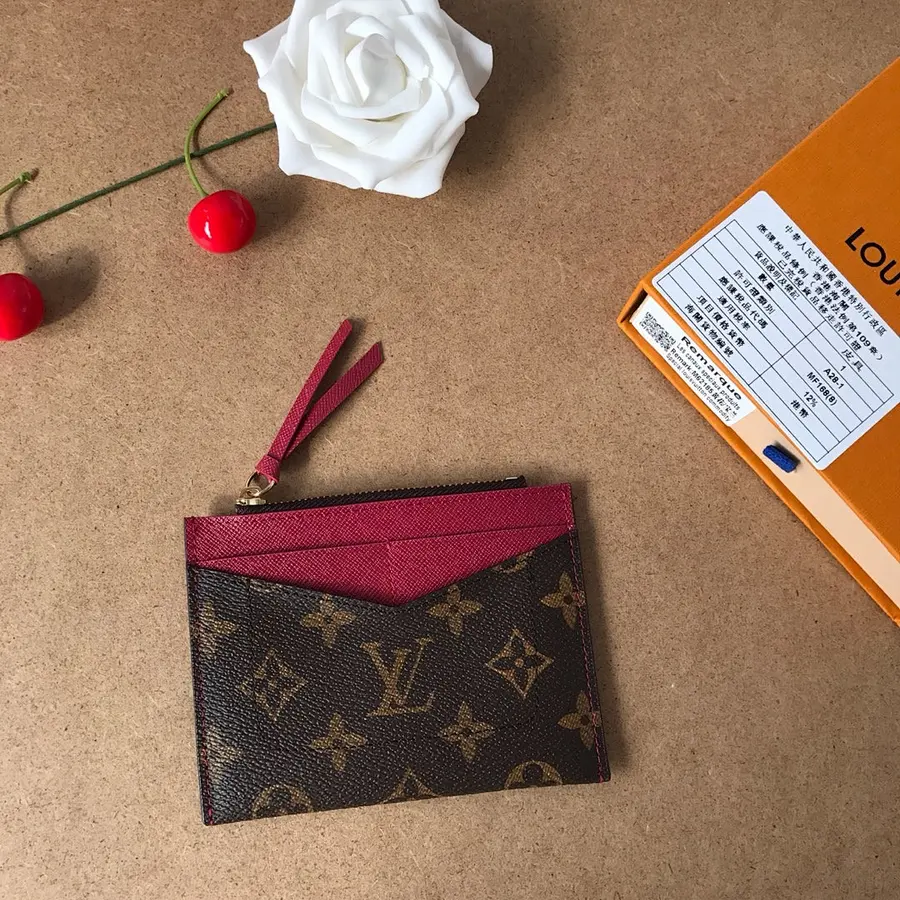 LOUIS VUITTON ルイ・ヴィトン(LOUIS VUITTON) カードケース スリム レディース|新品 8991E20A