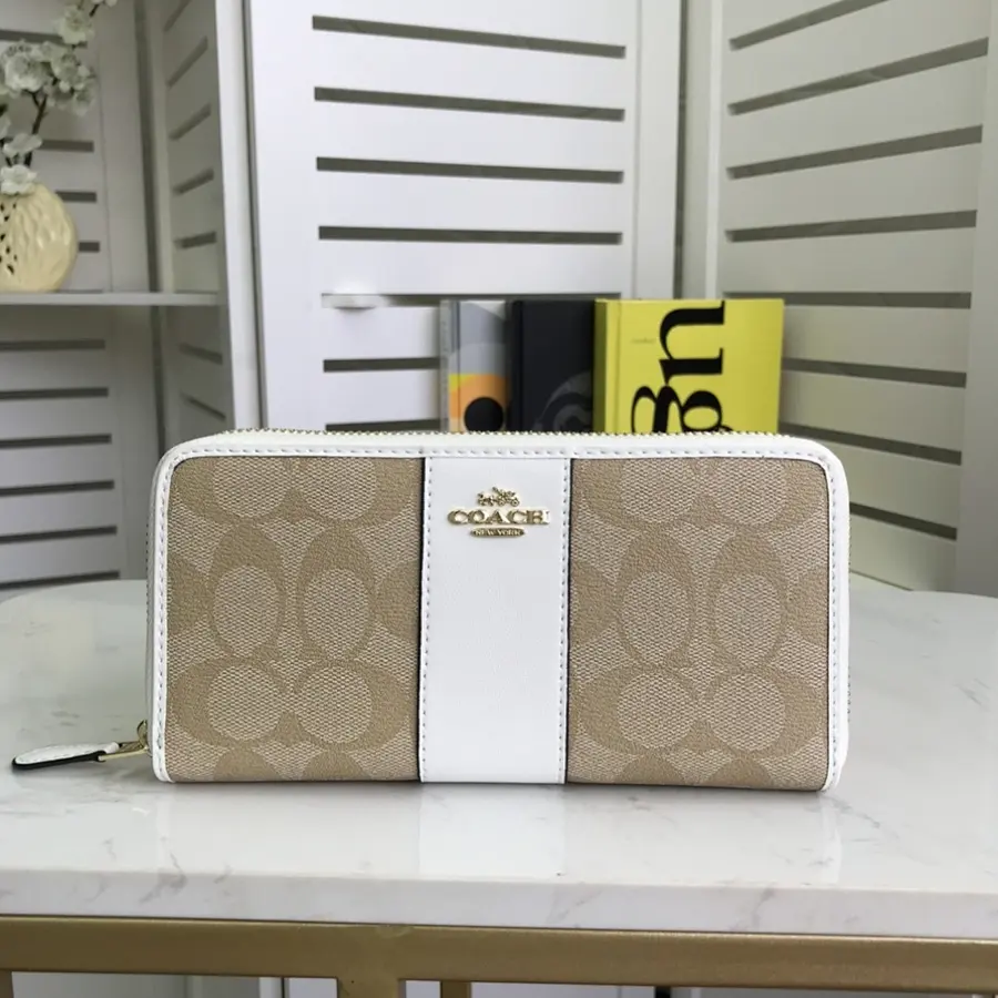 コーチ（COACH） ロングタイプ 長財布 レディース｜新品 8C54132D