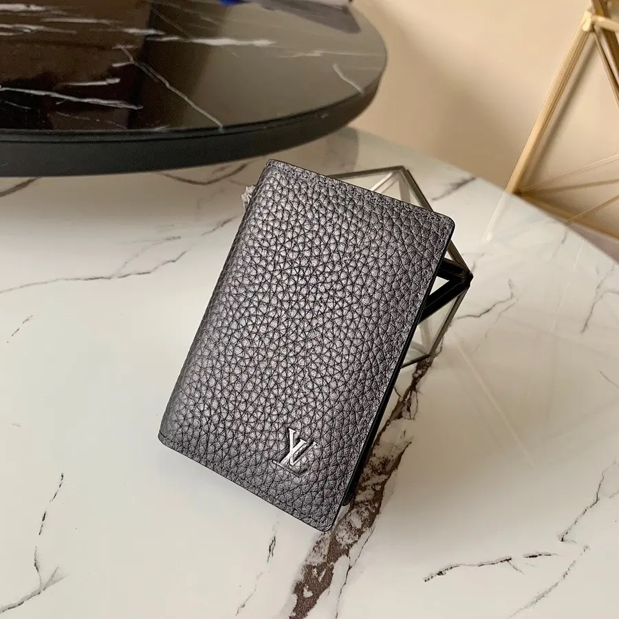 ルイ・ヴィトン（LOUIS VUITTON） コンパクト財布 レザー メンズ｜新品 8DFF2A6D