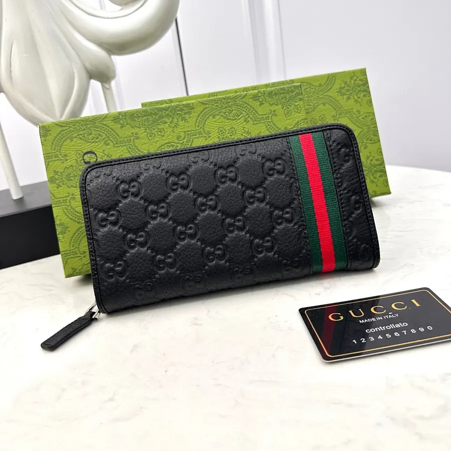 グッチ（GUCCI） メンズ ウォレット レザー｜新品 8FC4582D