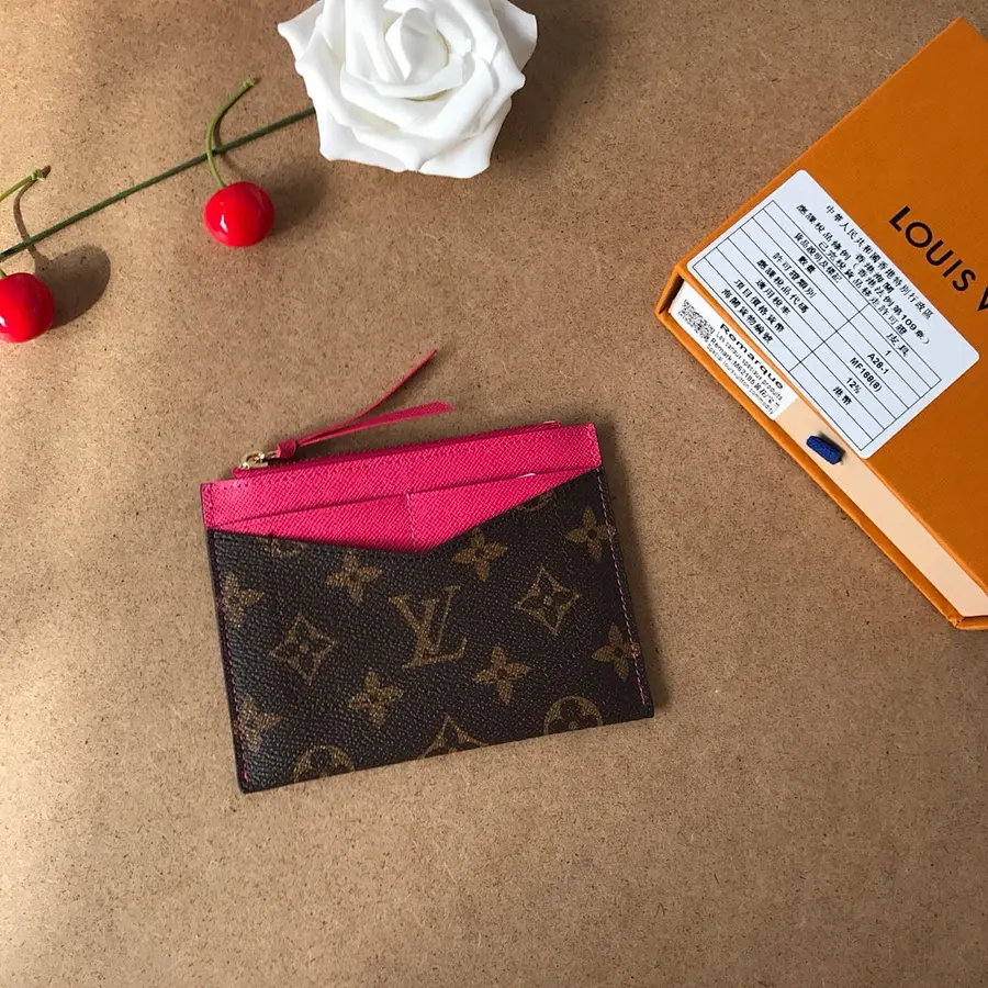 ルイ・ヴィトン（LOUIS VUITTON） スリム カードホルダー レディース｜新品 8FF2DB00