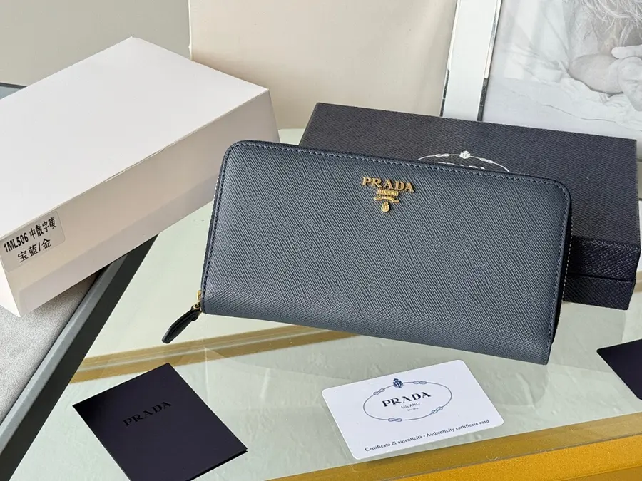 プラダ（PRADA） レディース ロングウォレット ロングタイプ｜新品 926724F9