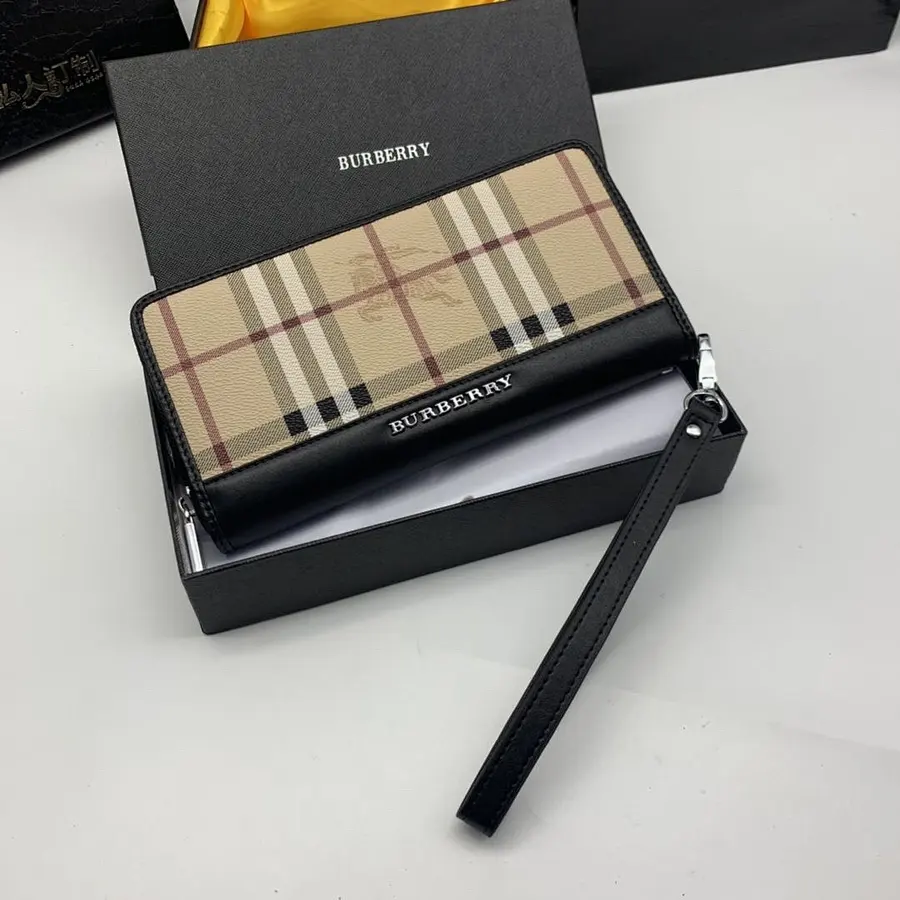 バーバリー（BURBERRY） メンズ ロングウォレット 収納しやすい｜新品 92BE254A