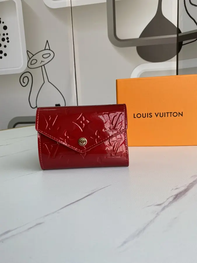 ルイ・ヴィトン（LOUIS VUITTON） デイリー向け 財布 レディース｜新品 934A1E04