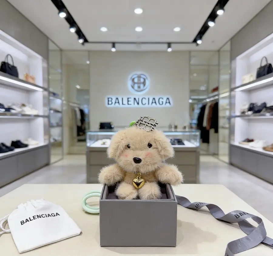 BALENCIAGA バレンシアガ（BALENCIAGA） バッグアクセサリー キーホルダー 男女兼用｜新品 94E65F84